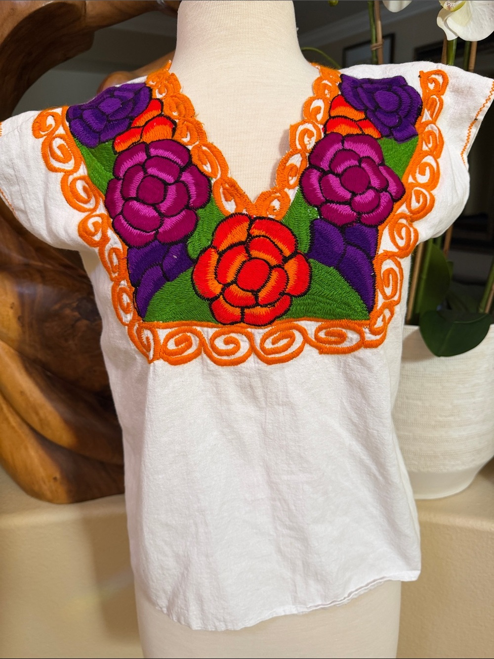 Authentic Hand Embroidered Boho Zinacantan Mexican Blouse PTP 20”
